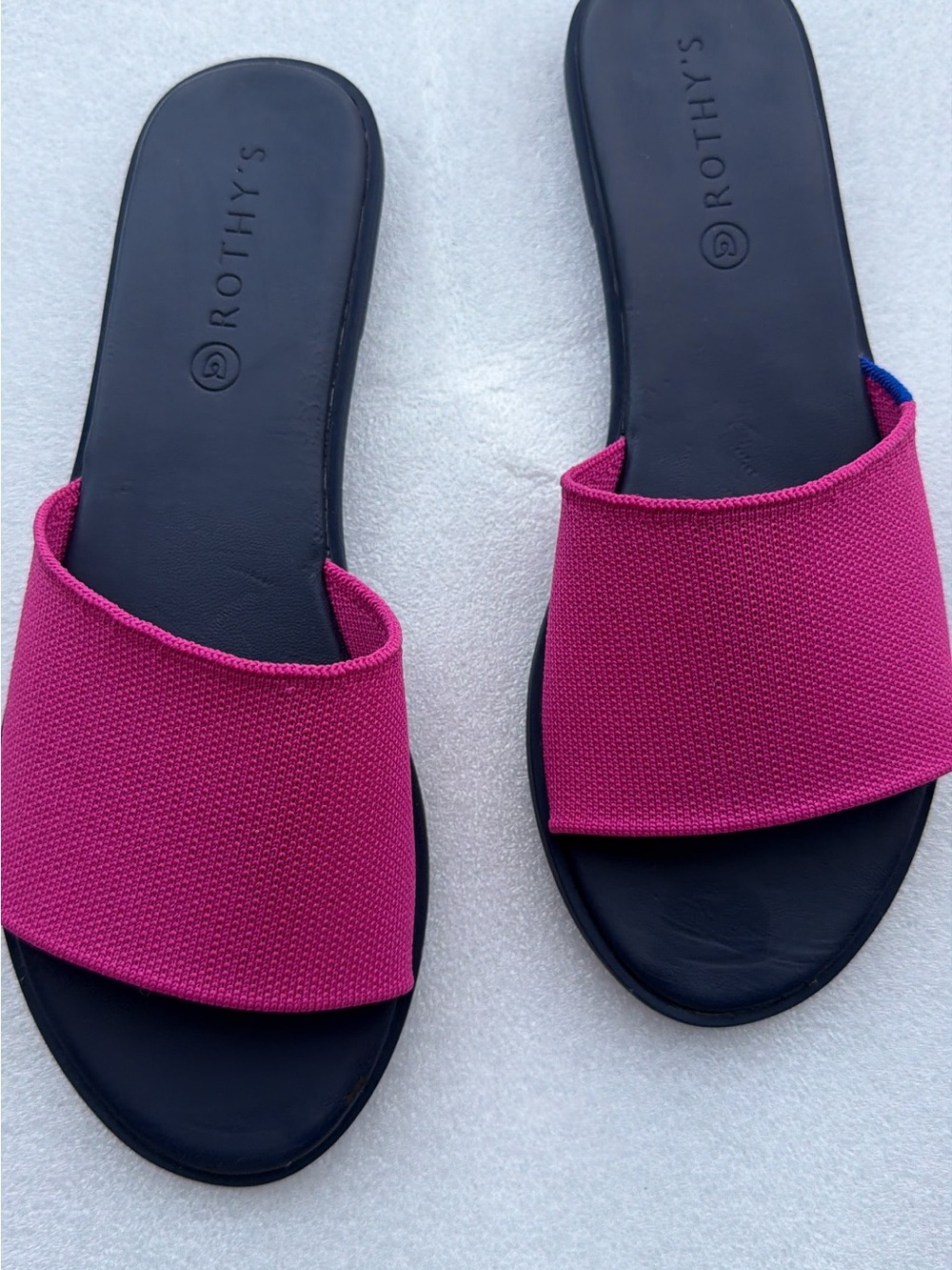 Rothy's Women's Magenta Slide Sandals